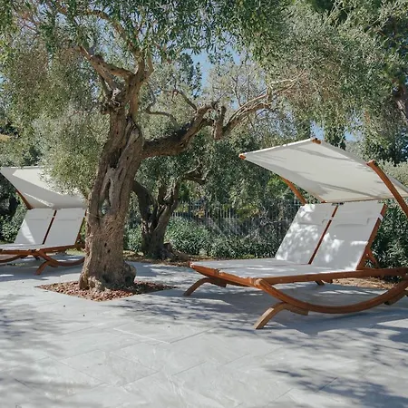 Archi Bianchi Πανσιόν *